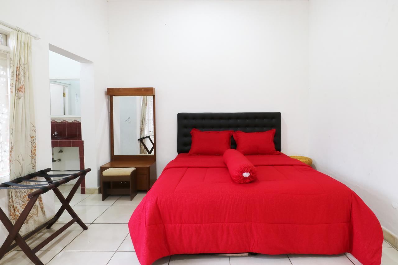 Paragajen Villa Madani מראה חיצוני תמונה