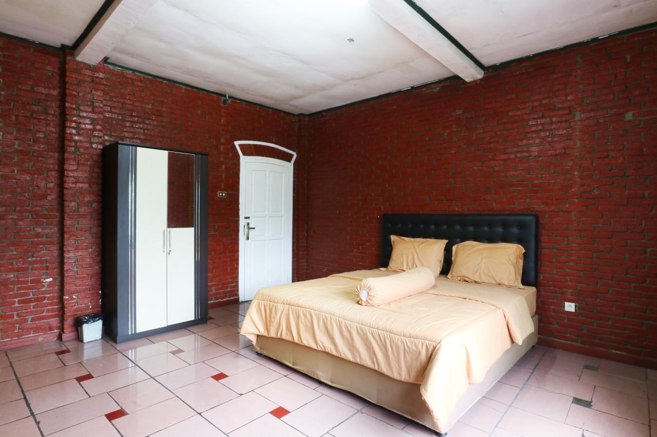 Paragajen Villa Madani מראה חיצוני תמונה