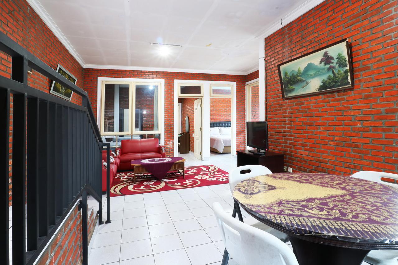 Paragajen Villa Madani מראה חיצוני תמונה