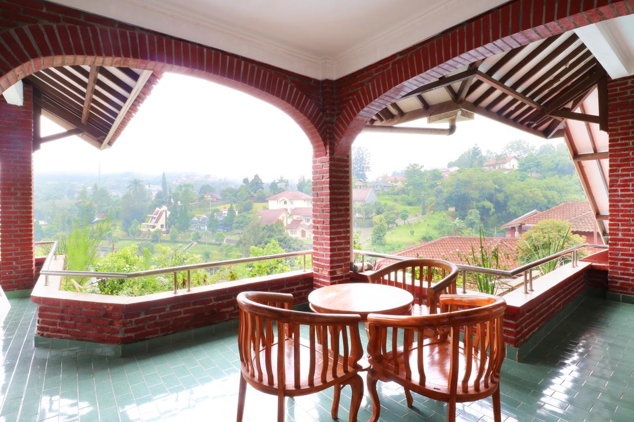 Paragajen Villa Madani מראה חיצוני תמונה
