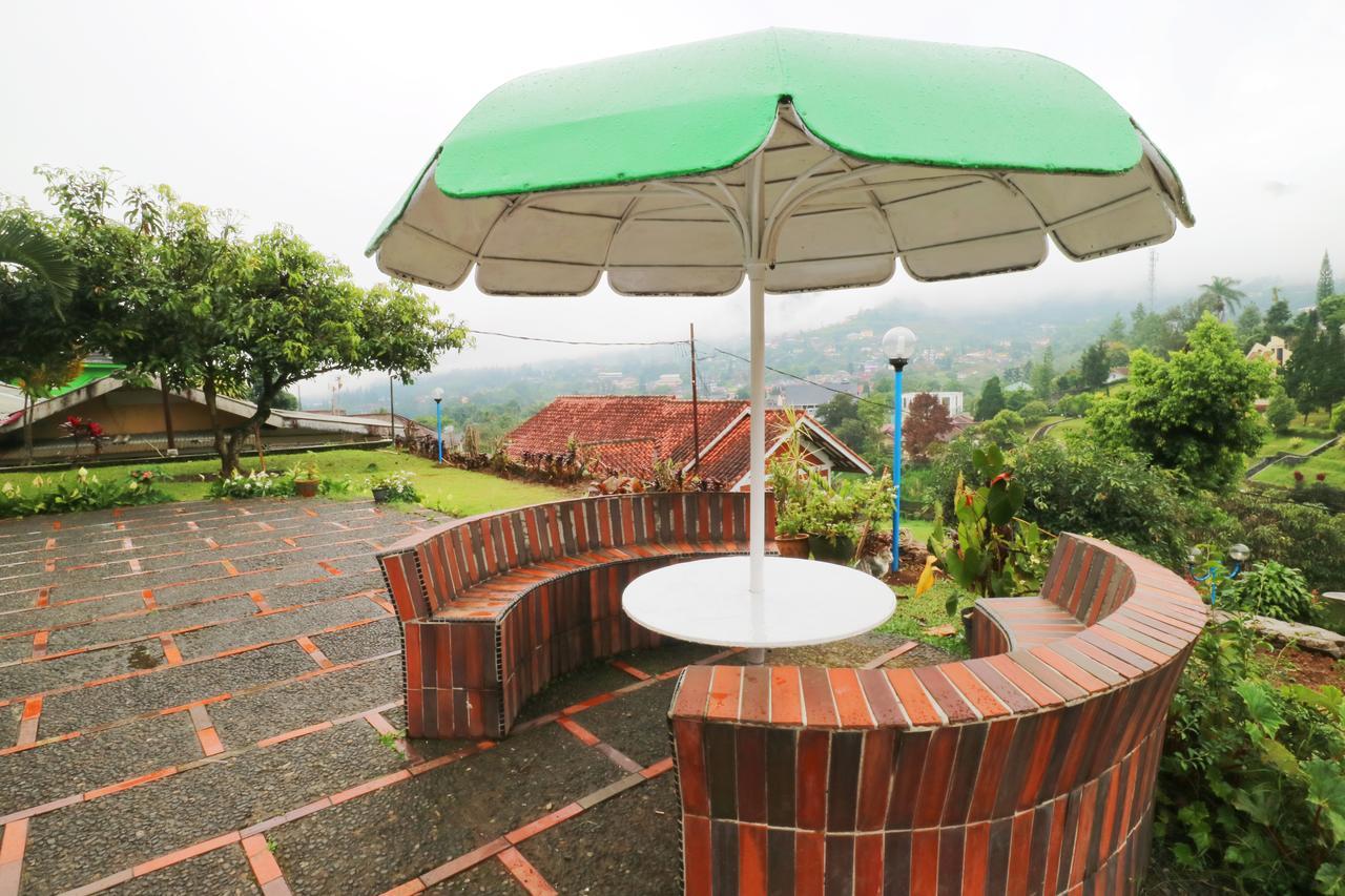 Paragajen Villa Madani מראה חיצוני תמונה