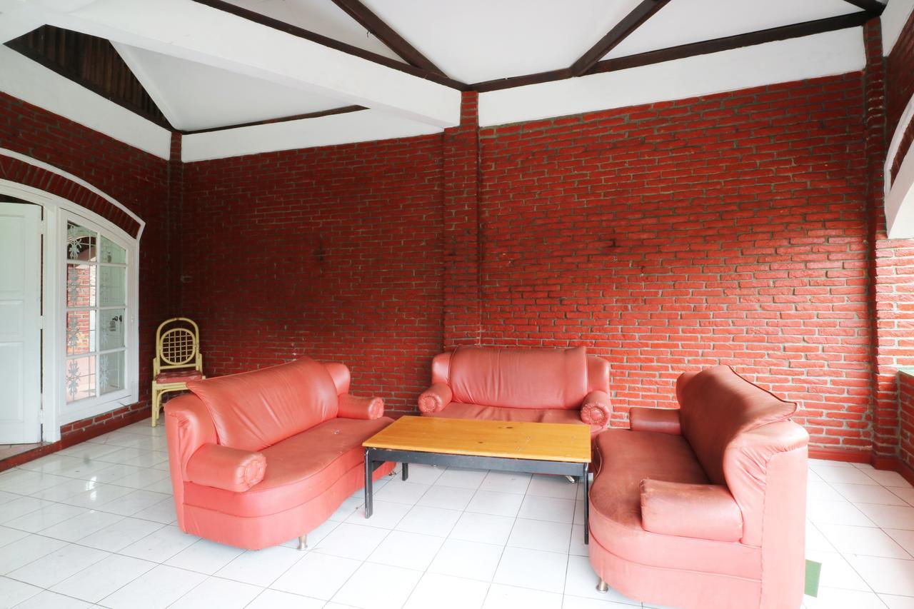 Paragajen Villa Madani מראה חיצוני תמונה