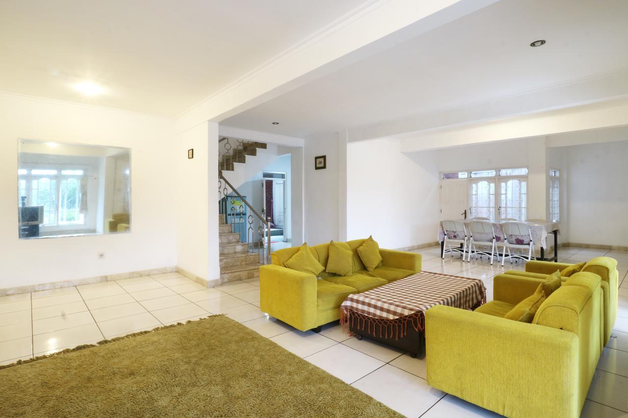 Paragajen Villa Madani מראה חיצוני תמונה