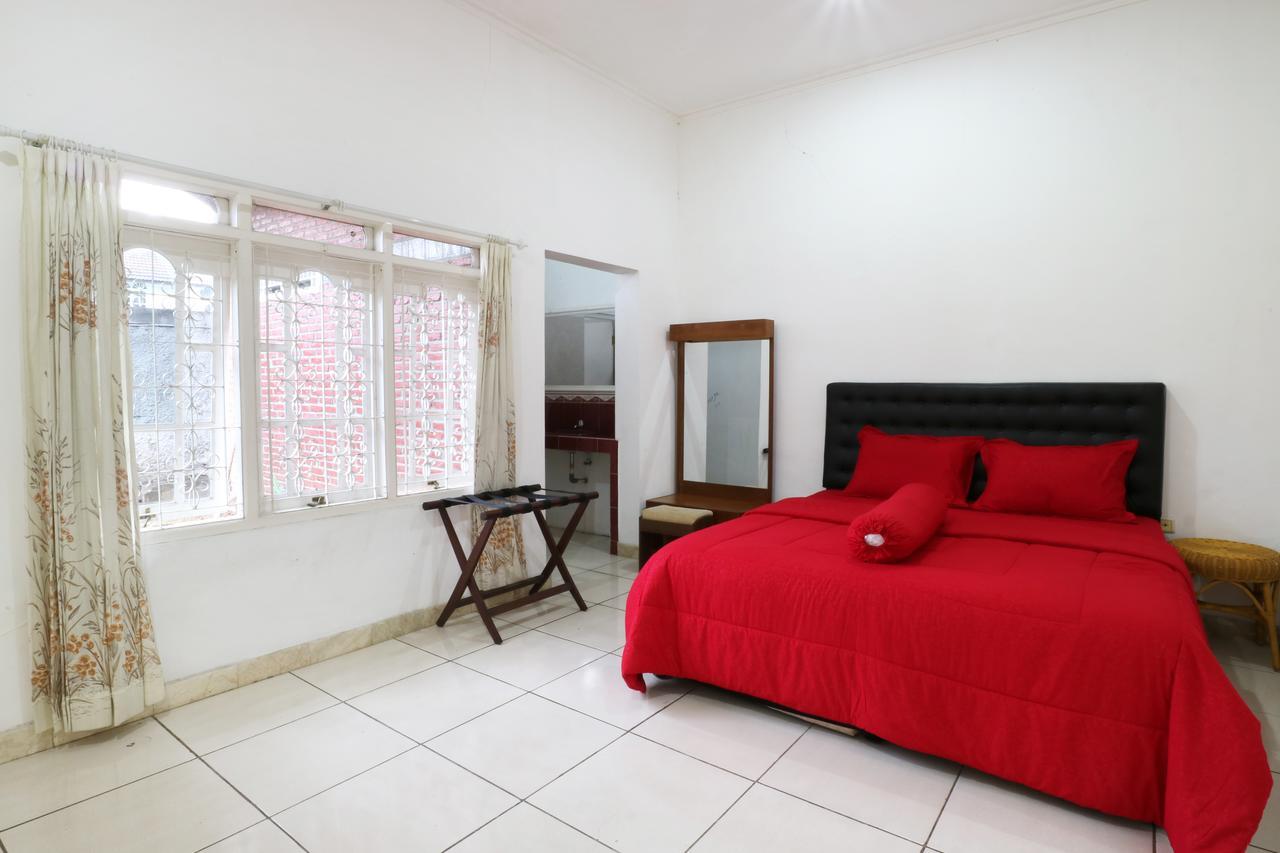 Paragajen Villa Madani מראה חיצוני תמונה
